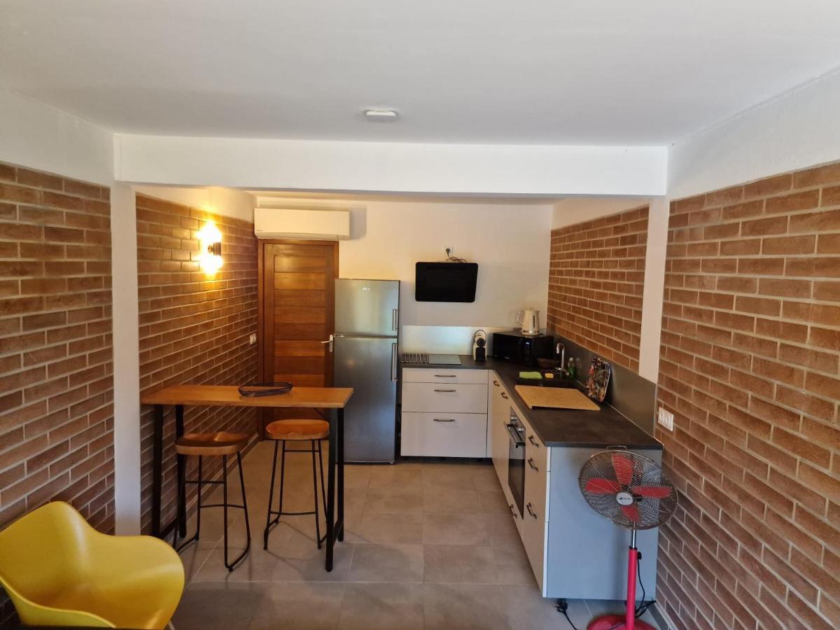 Shikoa Sobole - Le Morpho Et L'Ara Aparthotel Remire-Montjoly Exteriör bild